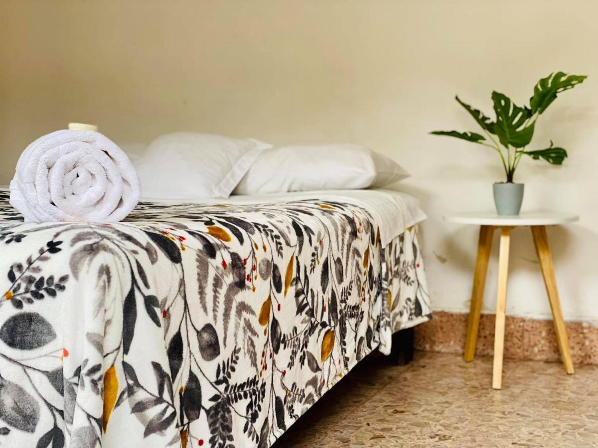 Bed and Breakfast Casa Del Centro Морелия Экстерьер фото